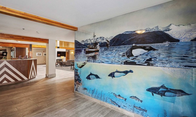 Seward Hotel | Hotel Edgewater