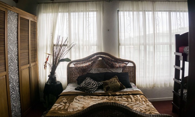 San Pedro Apartamento | HOTEL EL MUNDO EN UN CASTILLO