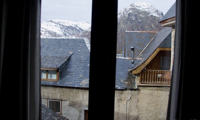 Tredos Hotel | Hotel Eth Saueth