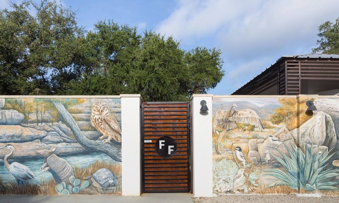 Wimberley Hotel | Hotel Flora & Fauna