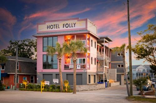 Folly Beach Hotel | Hotel Folly with Marsh and Sunset Views