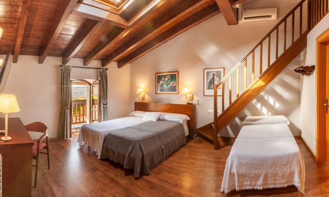 Llivia Hotel | Hotel Fonda Merce