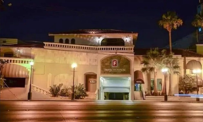 Tijuana Hotel | Hotel Frontiere