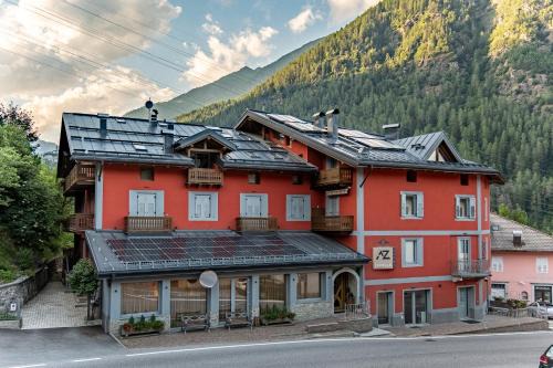 Fucine Hotel | Hotel Garnì Zanella