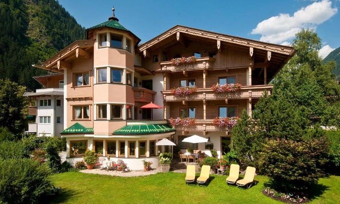 Mayrhofen Hotel | Hotel Garni Glockenstuhl