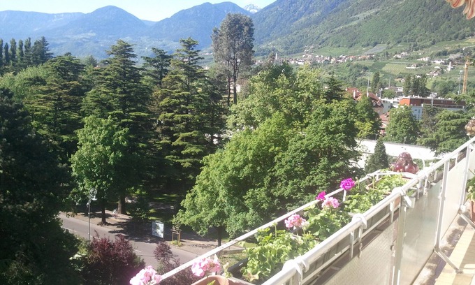 Merano Cama Y Desayuno | Hotel Garni Lux