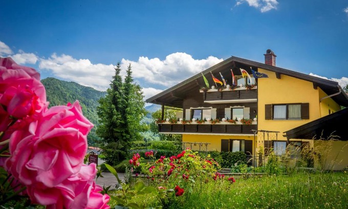 Ruhpolding Casa | Hotel Garni Zeranka