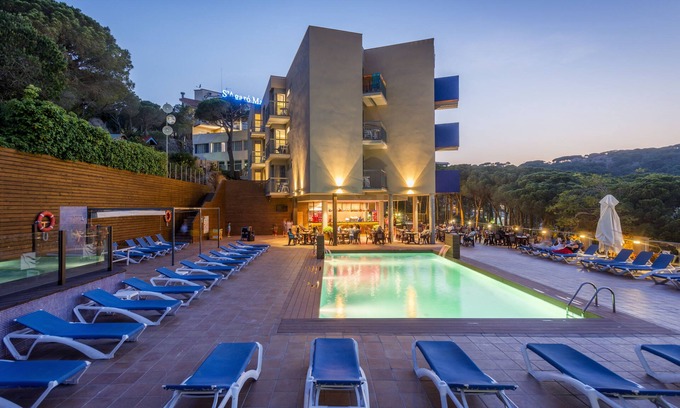 Sant Feliu de Guixols Hotel | Hotel GHT S'Agaró Mar