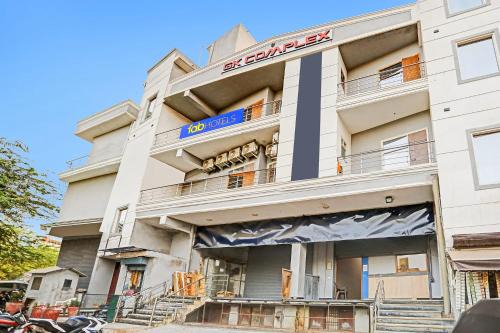 New Delhi Hotel | Hotel GK Residency