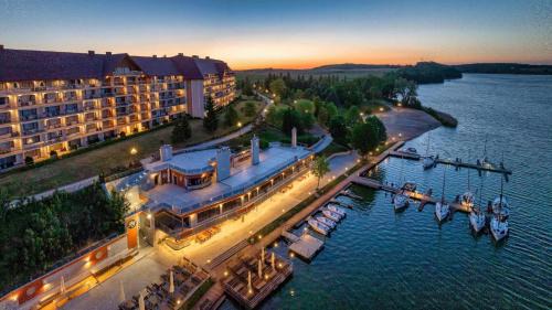 Mikolajki Hotel | Hotel Gołębiewski Mikołajki