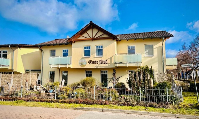 Zingst Casa | Hotel Gode Tied