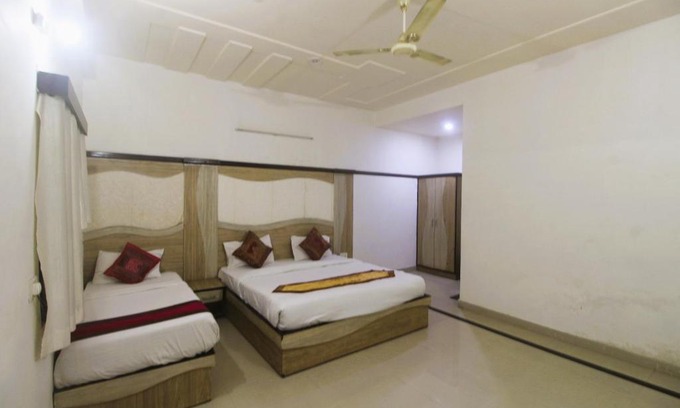 Taj Ganj Hotel | Hotel Golden Era