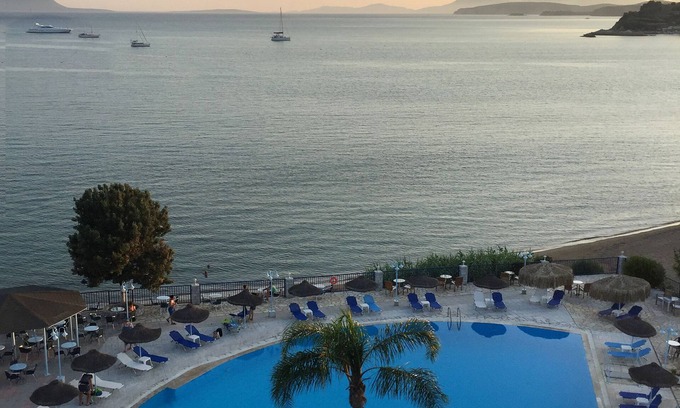Foinikounta Hotel | Hotel Golden Sun