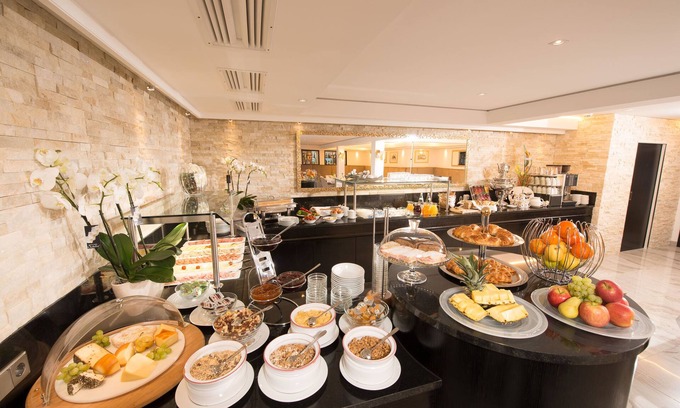 Silandro Hotel | Hotel Goldene Rose