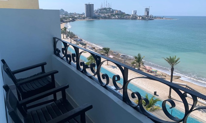 Colonia Ferrocarrilera Hotel | Hotel Hacienda Mazatlán