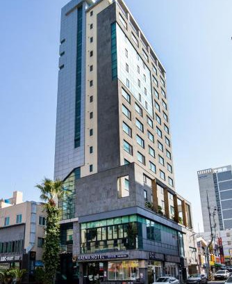 Yeon-dong Hotel | Hotel Haema