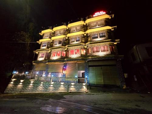 Darjeeling Hotel | Hotel Hill Grand Himalaya