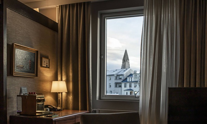 Downtown Hotel | Hotel Holt - The Art Hotel
