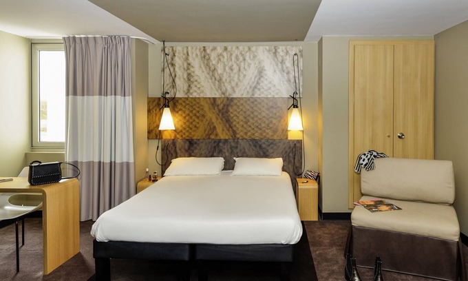 Mexy Hotel | Hotel ibis Longwy Mexy