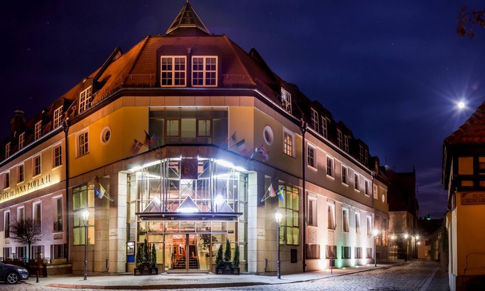 Srodmiescie Hotel | Hotel im. Jana Pawła II
