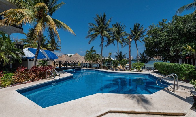Punta Cancún Hotel | Hotel Imperial Laguna Faranda