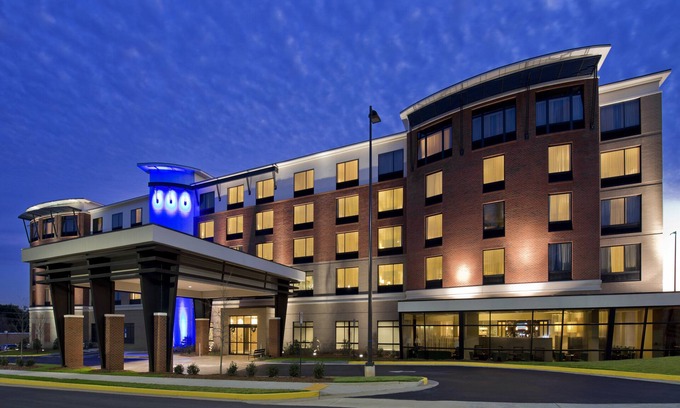 College Park Hotel | Hotel Indigo Atlanta Airport - College Park by IHG