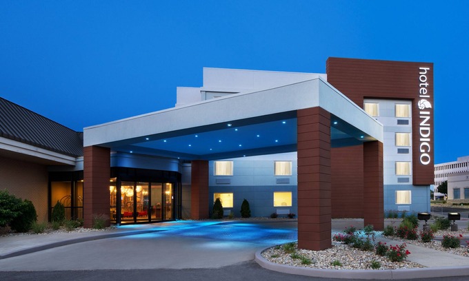 Beachwood Hotel | Hotel Indigo Cleveland-Beachwood by IHG