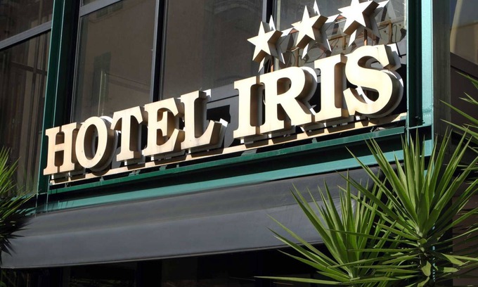 Quarto dei Mille Hotel | Hotel Iris