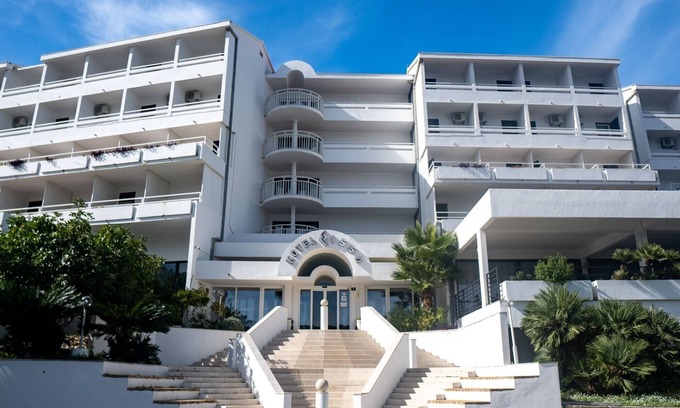 Cove Rogacic Casa | Hotel Issa - Double Room Sea View 21