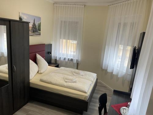 Erlangen Cama Y Desayuno | Hotel König Humbert
