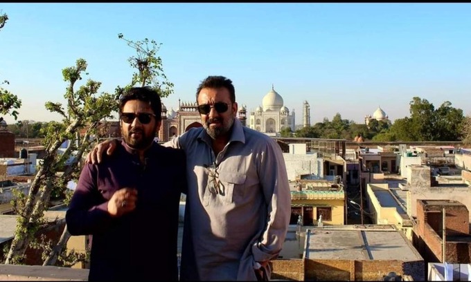 Taj Ganj Hotel | Hotel Kamal Nearest To Taj Mahal