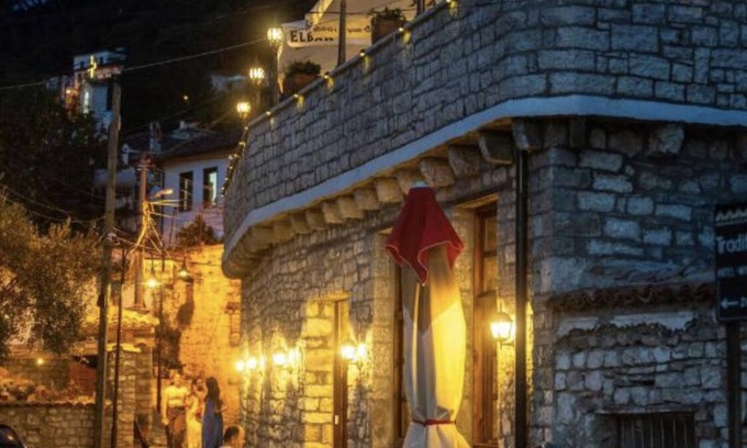 Berat Hotel | Hotel Kapllani