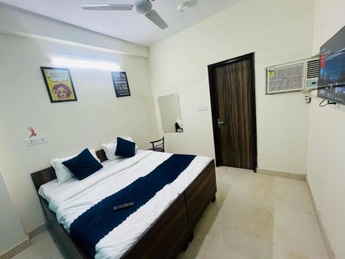 Malviya Nagar Hotel | Hotel KD Plaza- Ignou Road Saket