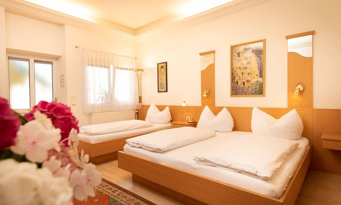 Klagenfurt am Woerthersee Hotel | Hotel Liebetegger