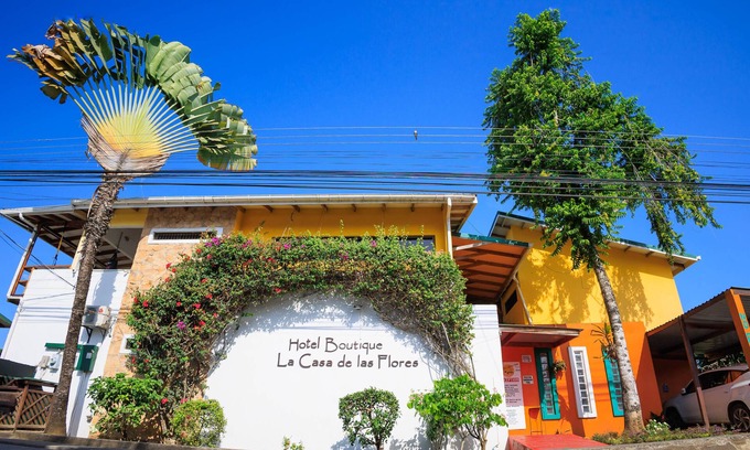 Cahuita Hotel | Hotel La Casa de las Flores Cahuita