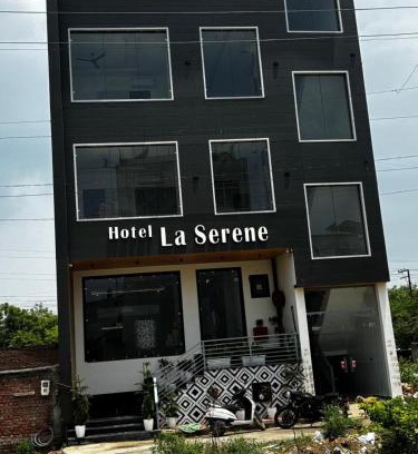 Taj Ganj Hotel | Hotel La Serene