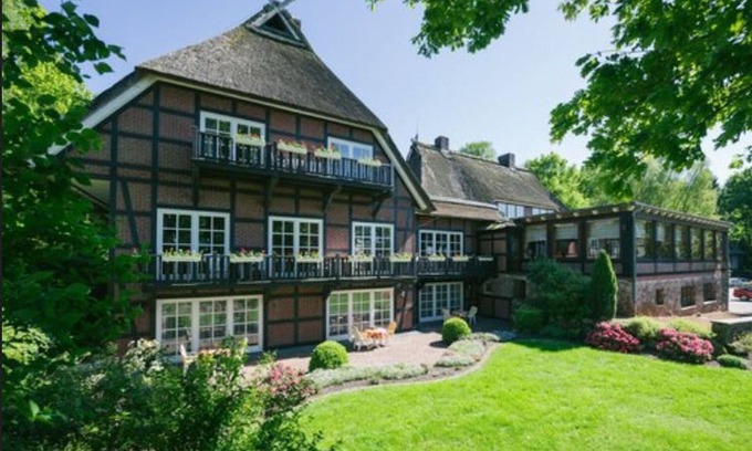 Schneverdingen Hotel | Hotel Landhaus Höpen