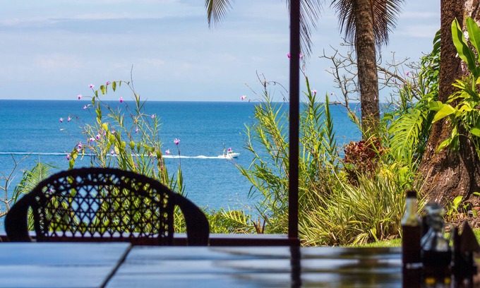 Bahía Drake Cabina | Hotel Las Caletas Lodge