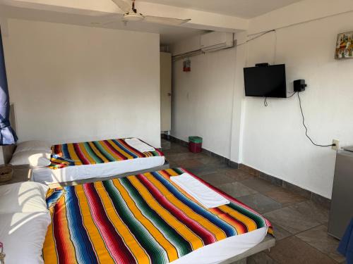Brisas de Zicatela Hotel | hotel las olas zicatela 2