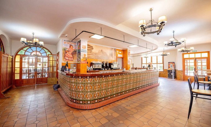 Villanueva de Cauche Hotel | Hotel Las Pedrizas