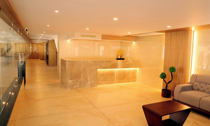 Gandhipuram Hotel | Hotel Le Palace