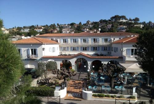 Les Issambres Hotel | Hotel Le Provencal LogisHotels