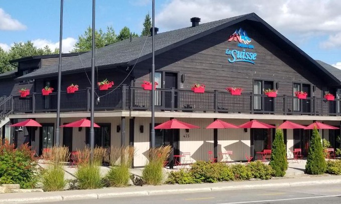 Saint Donat Hotel | Hotel "Le Suisse"