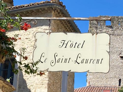 Saint-Laurent-des-Arbres Hotel | Hotel Le Saint Laurent