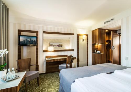 Wlochy Hotel | Hotel Lord - Warsaw Airport
