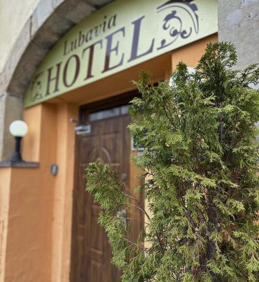 Lubawka Hotel | Hotel Lubavia