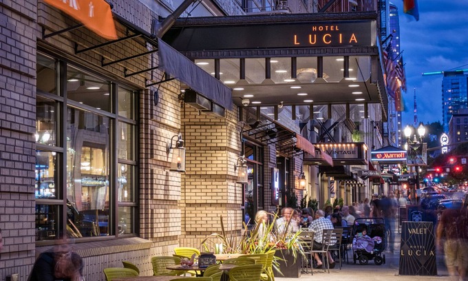 Downtown Portland Hotel | Hotel Lucia