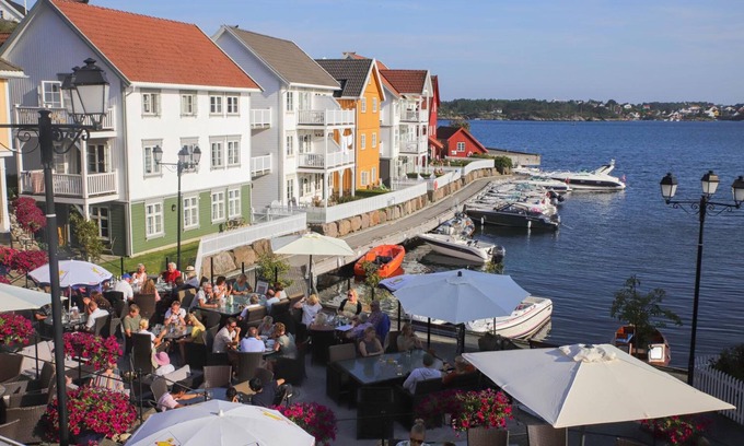 Gjeving Hotel | Hotel Lyngørporten