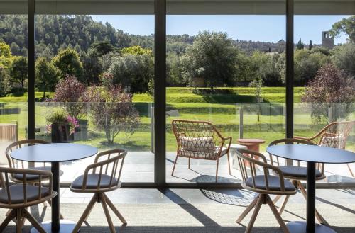 Sant Fruitos de Bages Hotel | Hotel Món Sant Benet