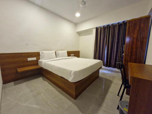 Central Pune Casa | Hotel Maharaja Inn